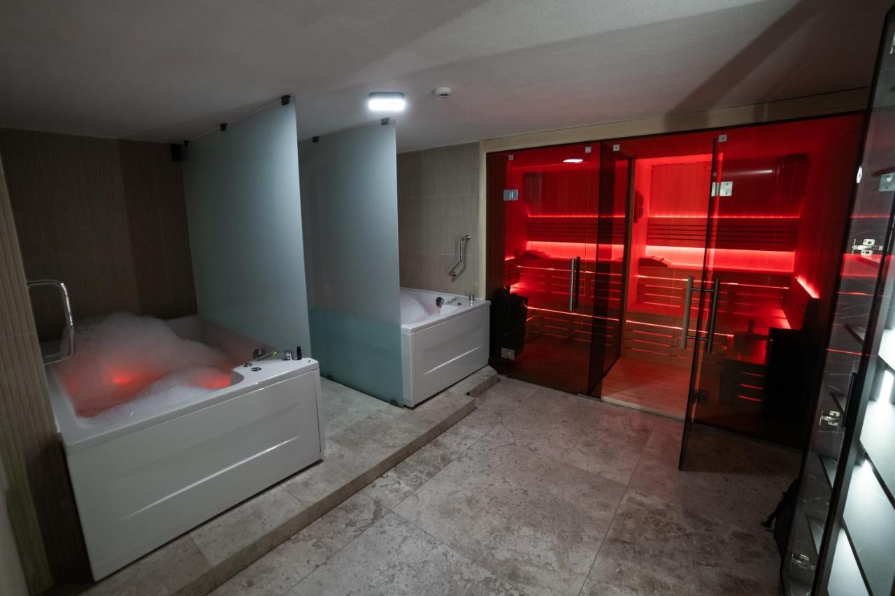 Emery Hotel 프리슈티나 외부 사진