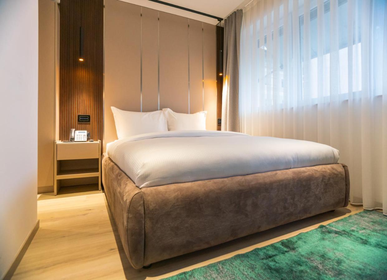 Emery Hotel 프리슈티나 외부 사진