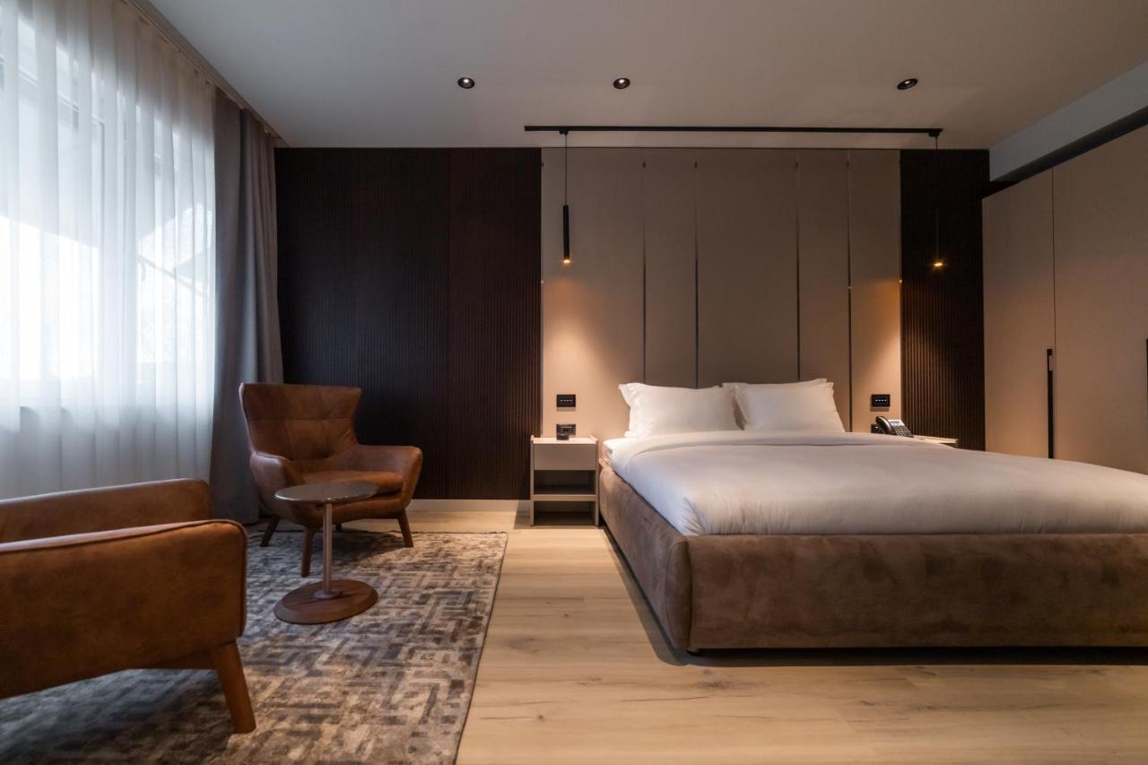 Emery Hotel 프리슈티나 외부 사진